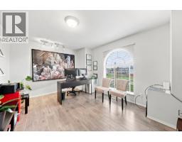 367 Fenton Street, New Westminster, BC V3M5J1 Photo 34