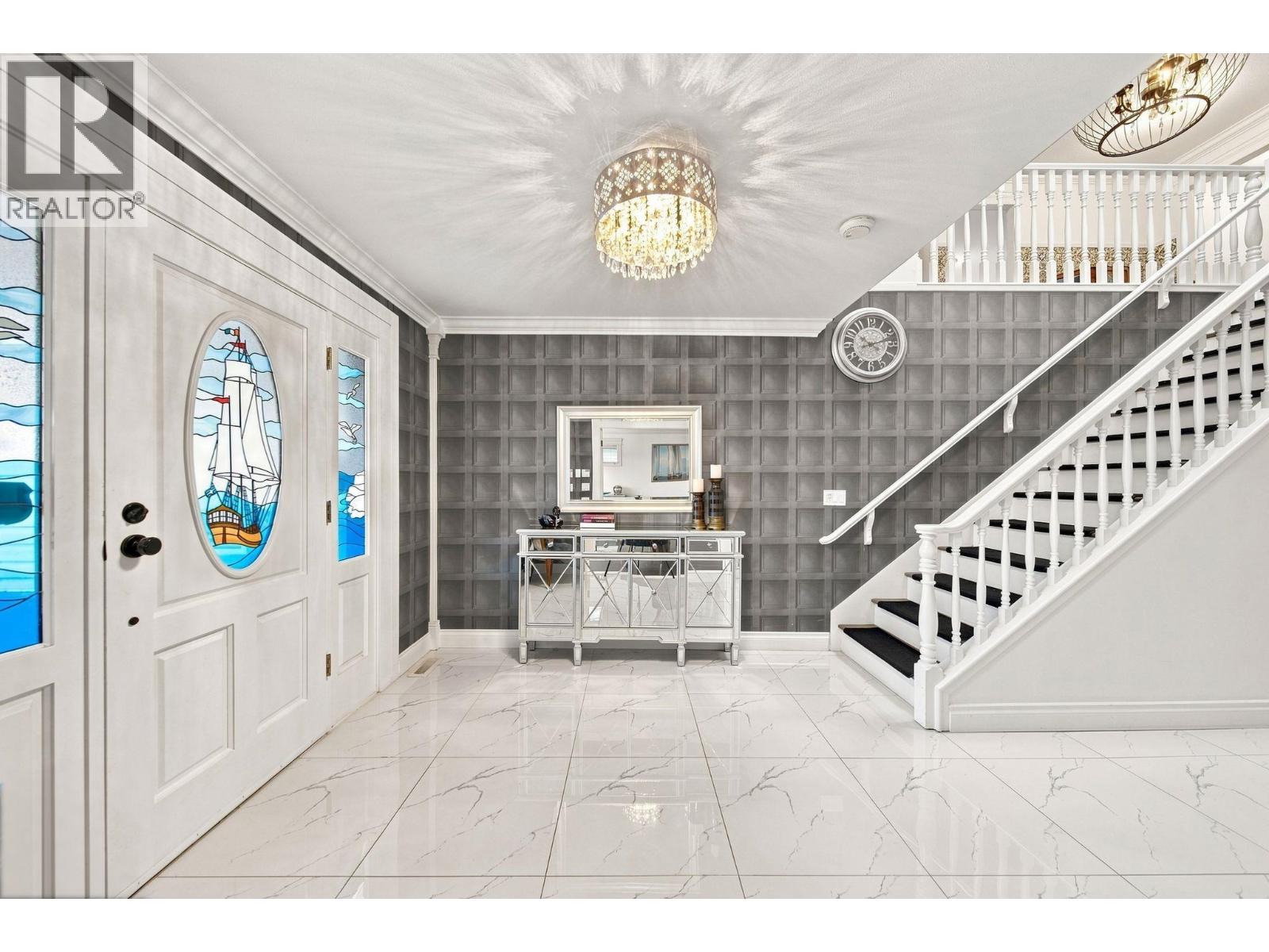 367 FENTON STREET, New Westminster