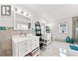 367 Fenton Street, New Westminster, BC V3M5J1 Photo 29