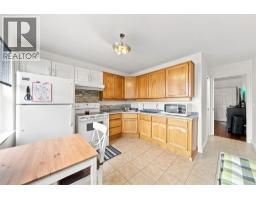 367 Fenton Street, New Westminster, BC V3M5J1 Photo 16