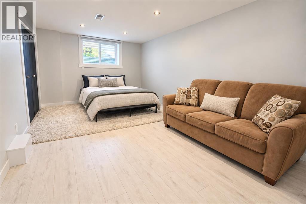 Listing photo – 4118 38 Street, Red Deer