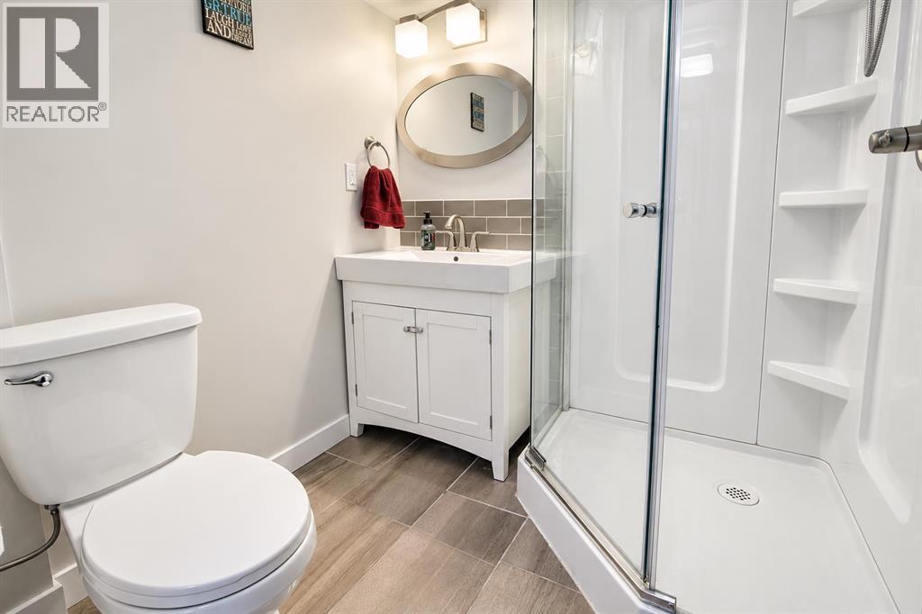 Listing photo – 4118 38 Street, Red Deer