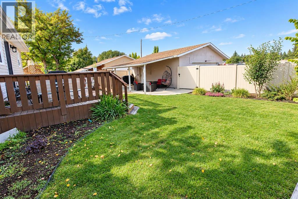 Listing photo – 4118 38 Street, Red Deer