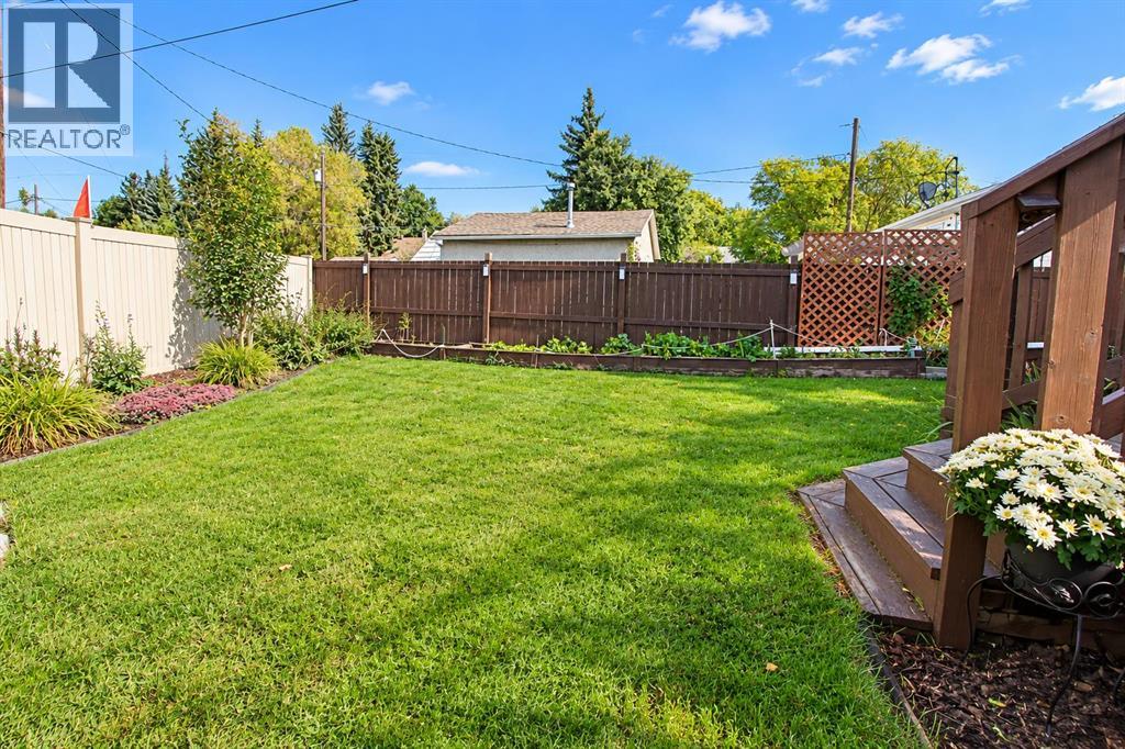 Listing photo – 4118 38 Street, Red Deer
