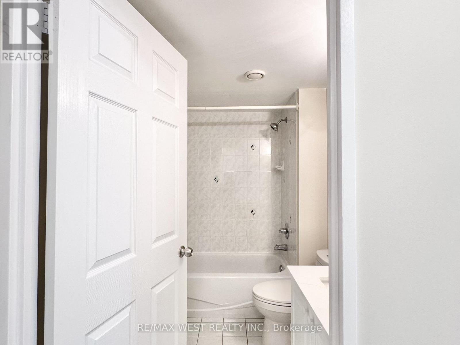 #511 28 EMPRESS AVENUE - Image 41