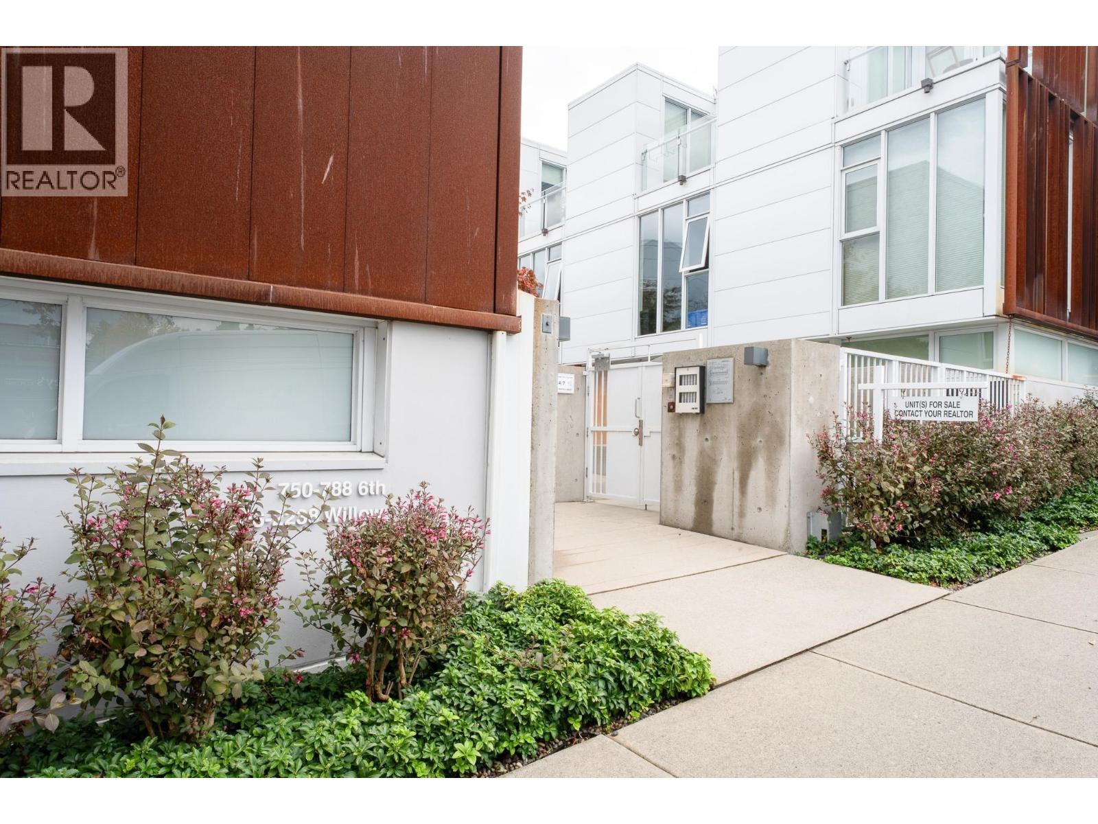 2208 WILLOW STREET, Vancouver — photo 5