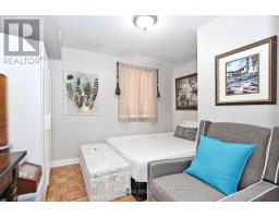 109 Brookside Road S, Richmond Hill, ON L4C0J6 Photo 11