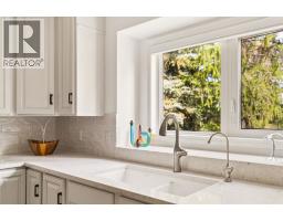 880 Shawnee Drive SW - photo 15