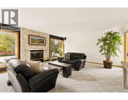 880 Shawnee Drive SW - photo 9