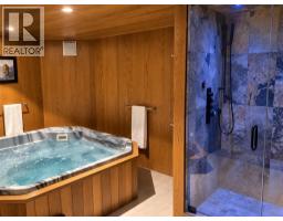880 Shawnee Drive SW - photo 37