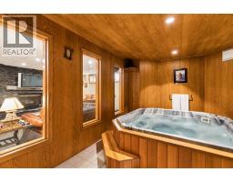 880 Shawnee Drive SW - photo 38