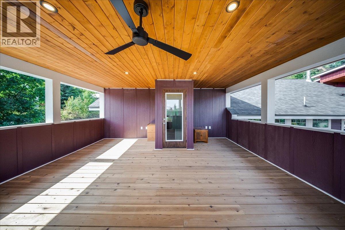 2460 Fourth Avenue, Rossland