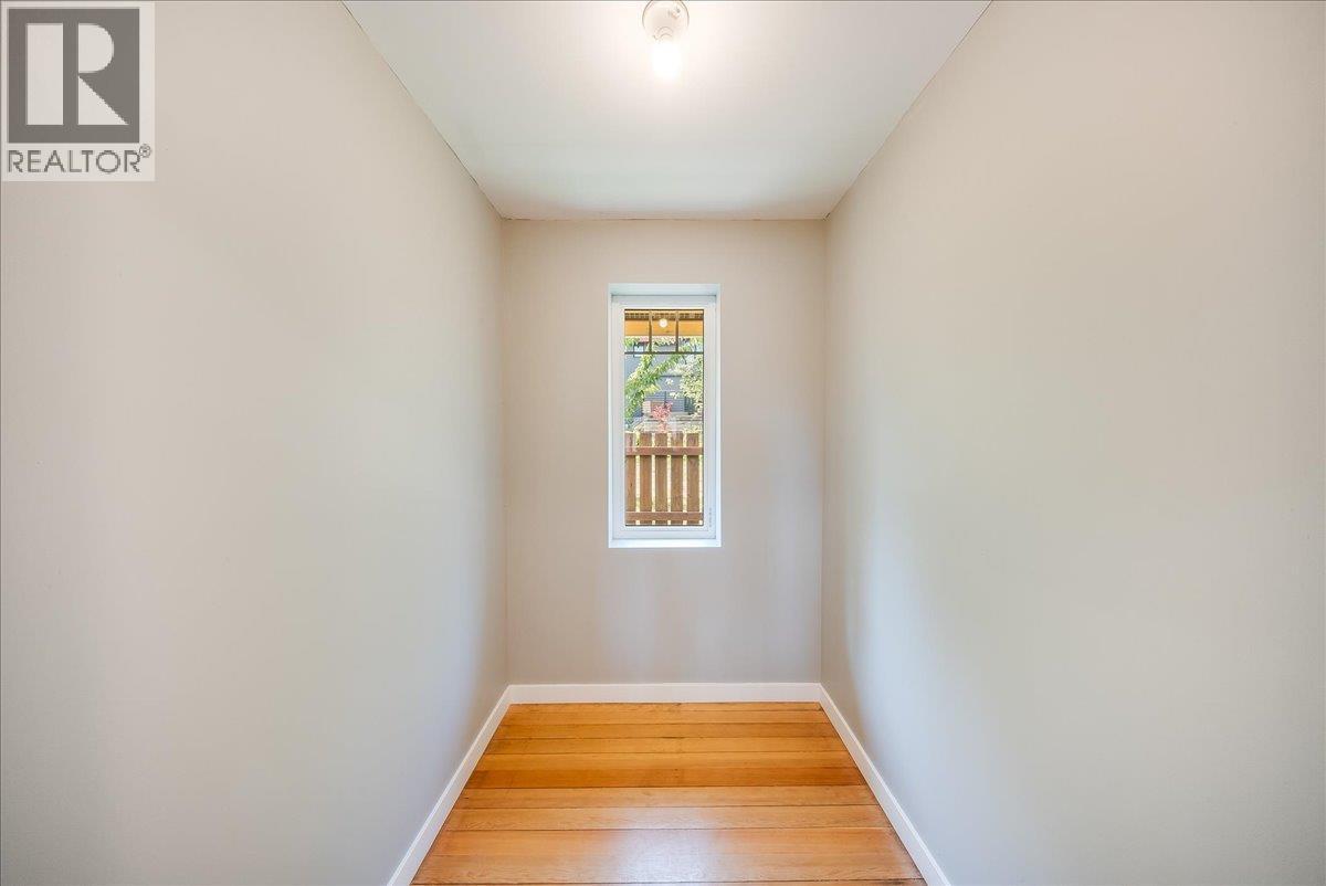 2460 Fourth Avenue, Rossland