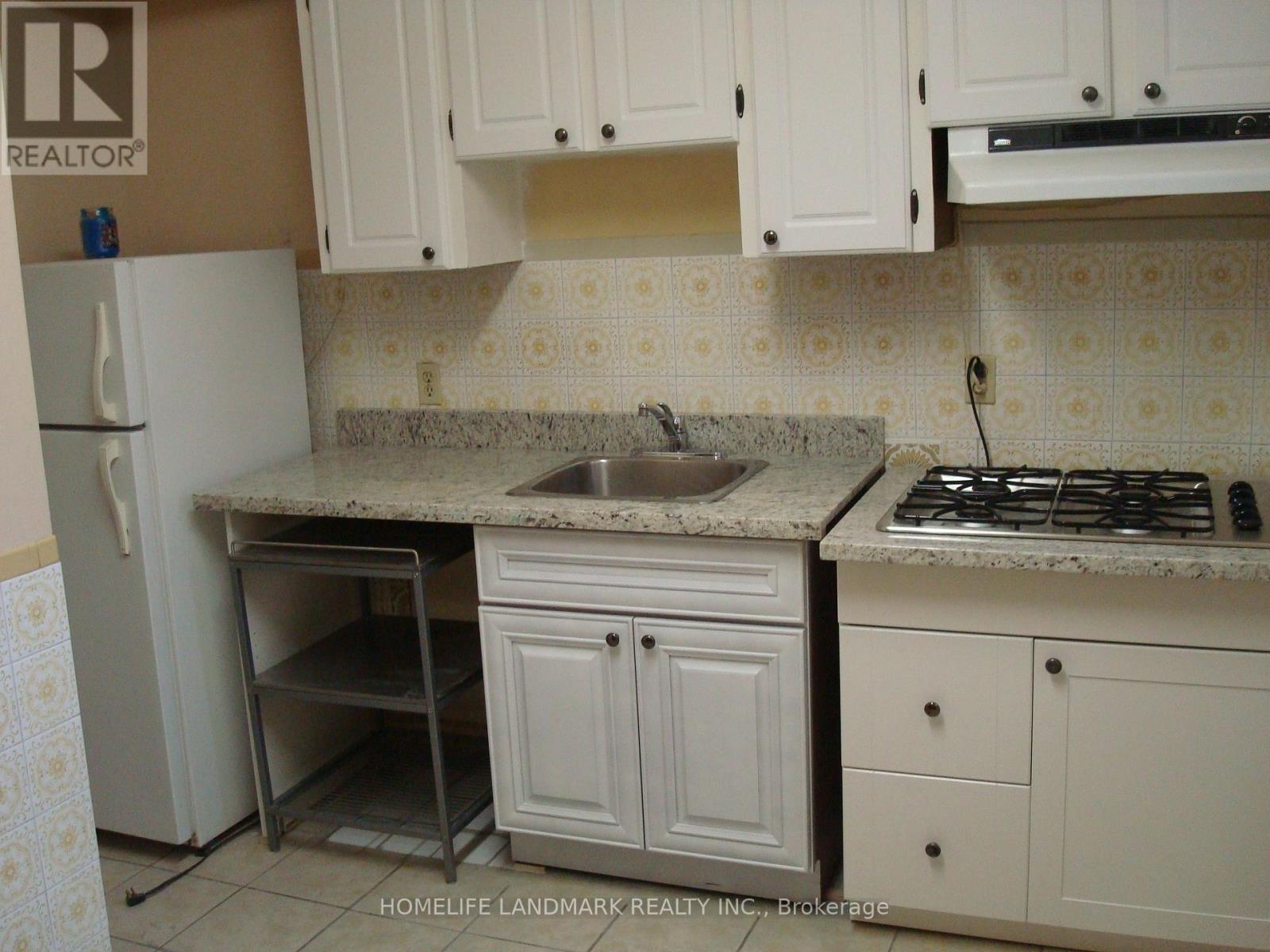 283 OSSINGTON AVENUE - 23
