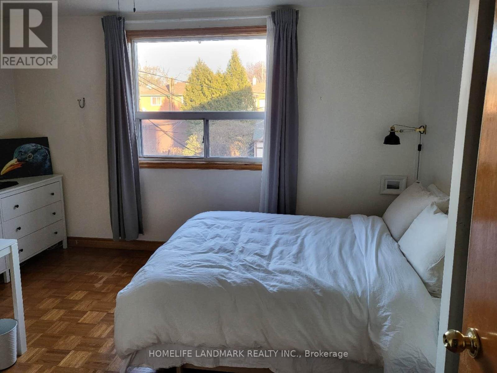 283 OSSINGTON AVENUE - 43