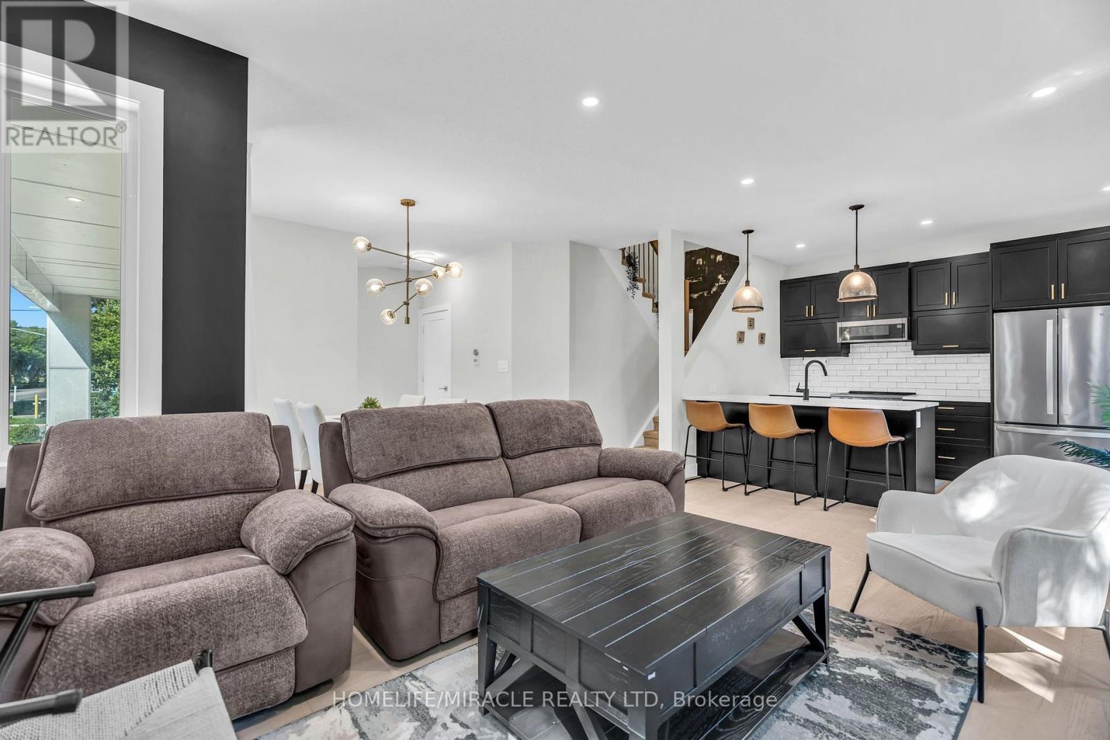 2 - 1195 RIVERSIDE DRIVE, London North (North O) — photo 7