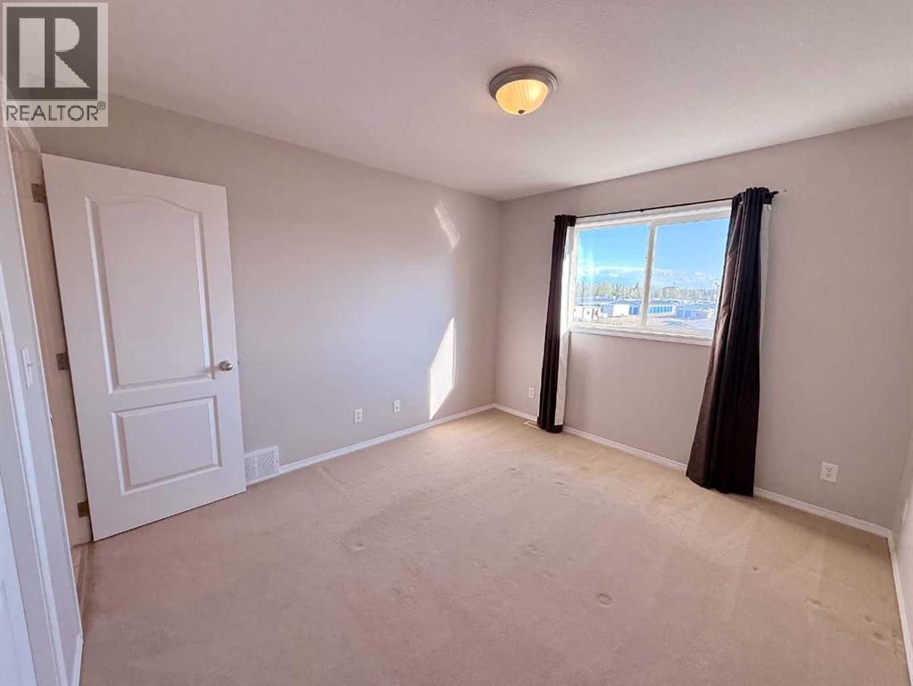 Listing photo – 4519 44 Avenue Close, Rocky Mountain House