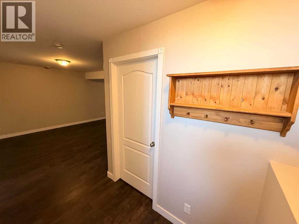 Listing photo – 4519 44 Avenue Close, Rocky Mountain House