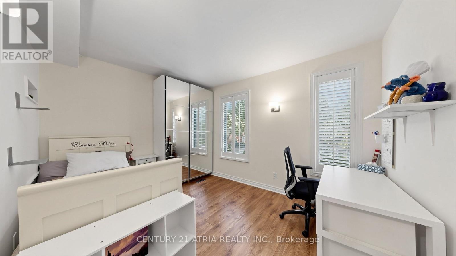46 BELMONT STREET - 12