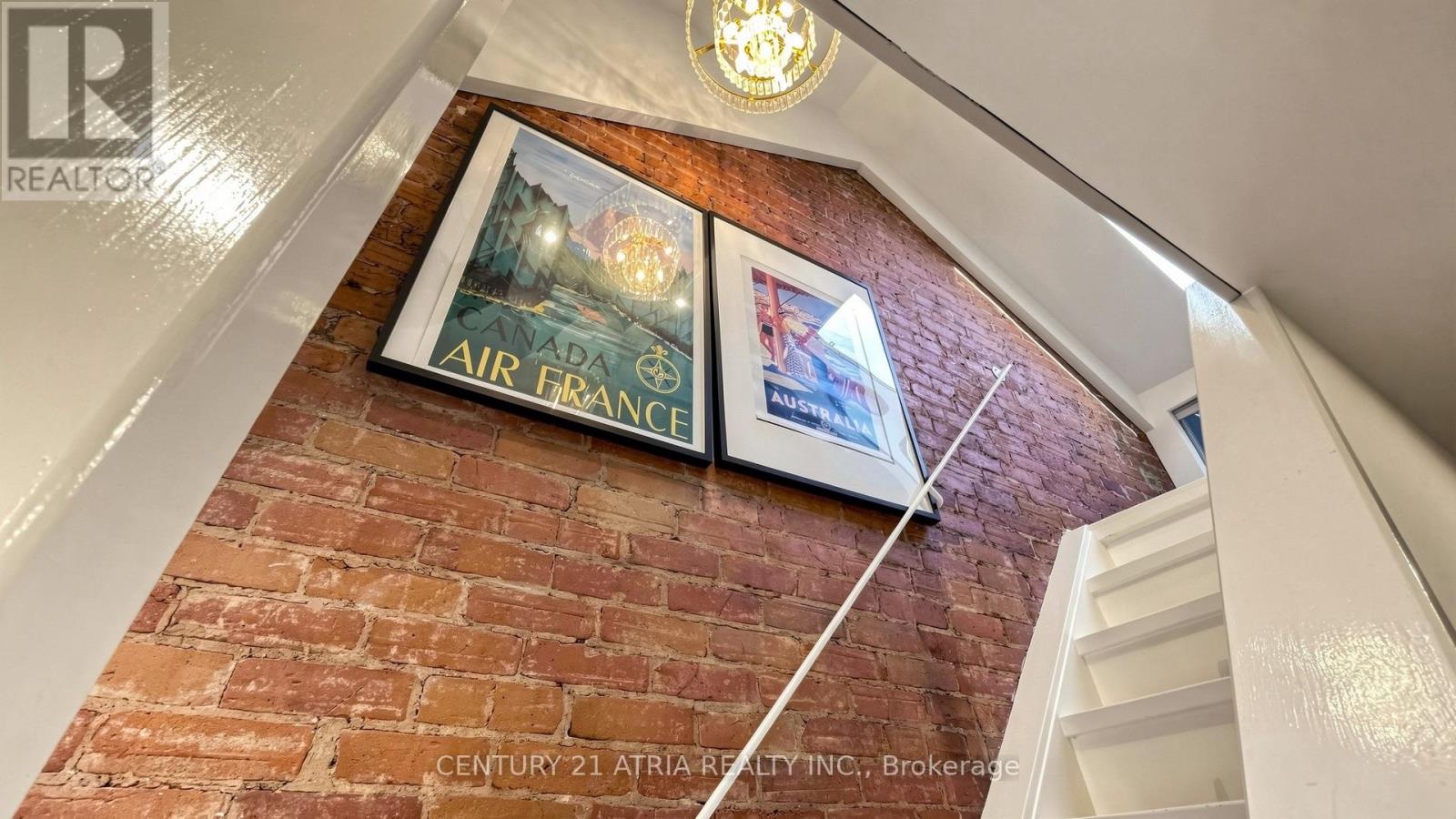 46 BELMONT STREET - 22