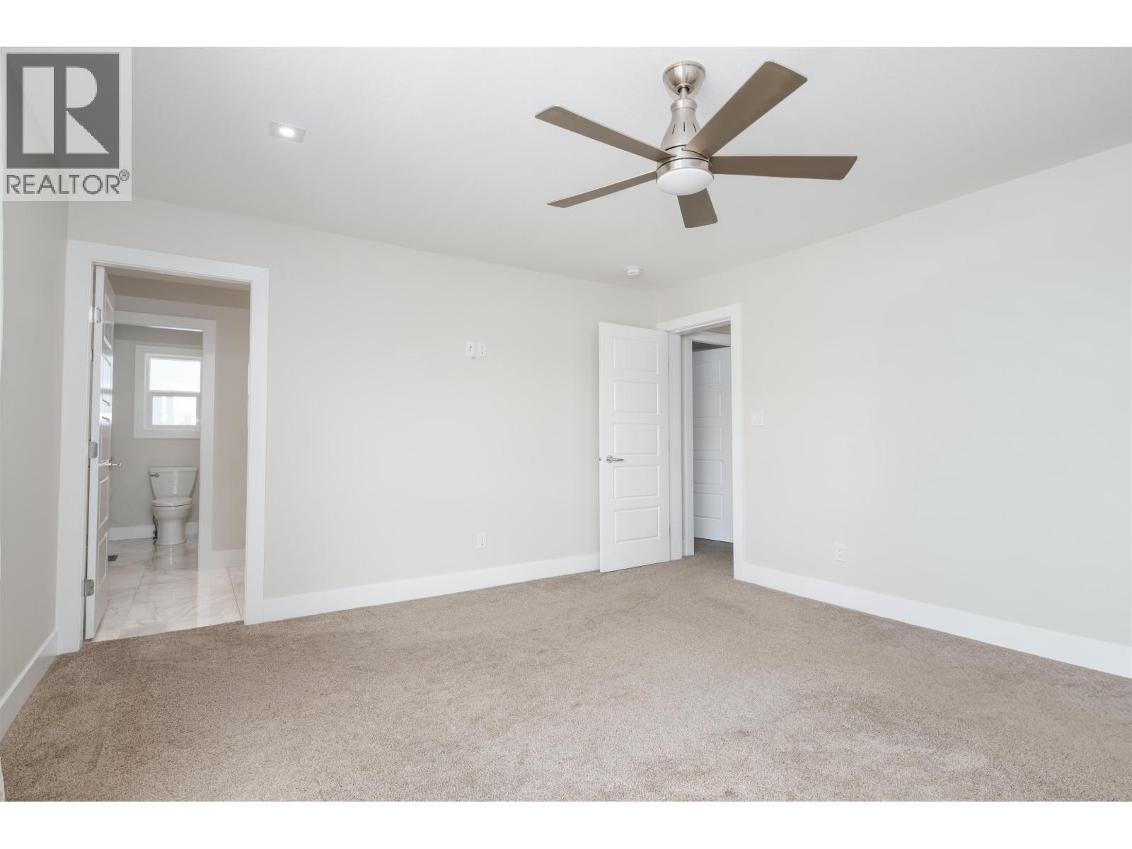 Photo 26 of 40 — 3922 AREND DRIVE · Prince George, BC