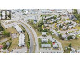 Photo 17 of 20, 305 2550 S OSPIKA BOULEVARD · Prince George, BC