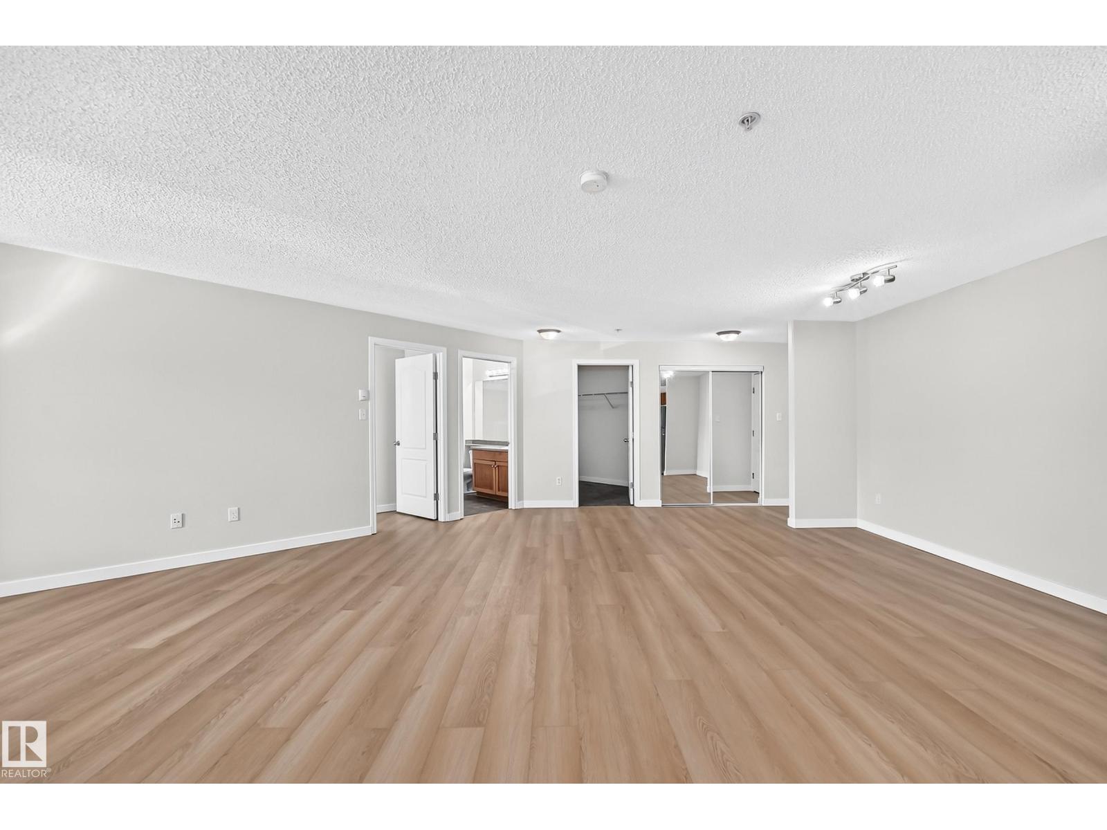 #1303 330 CLAREVIEW STATION DR NW - 22
