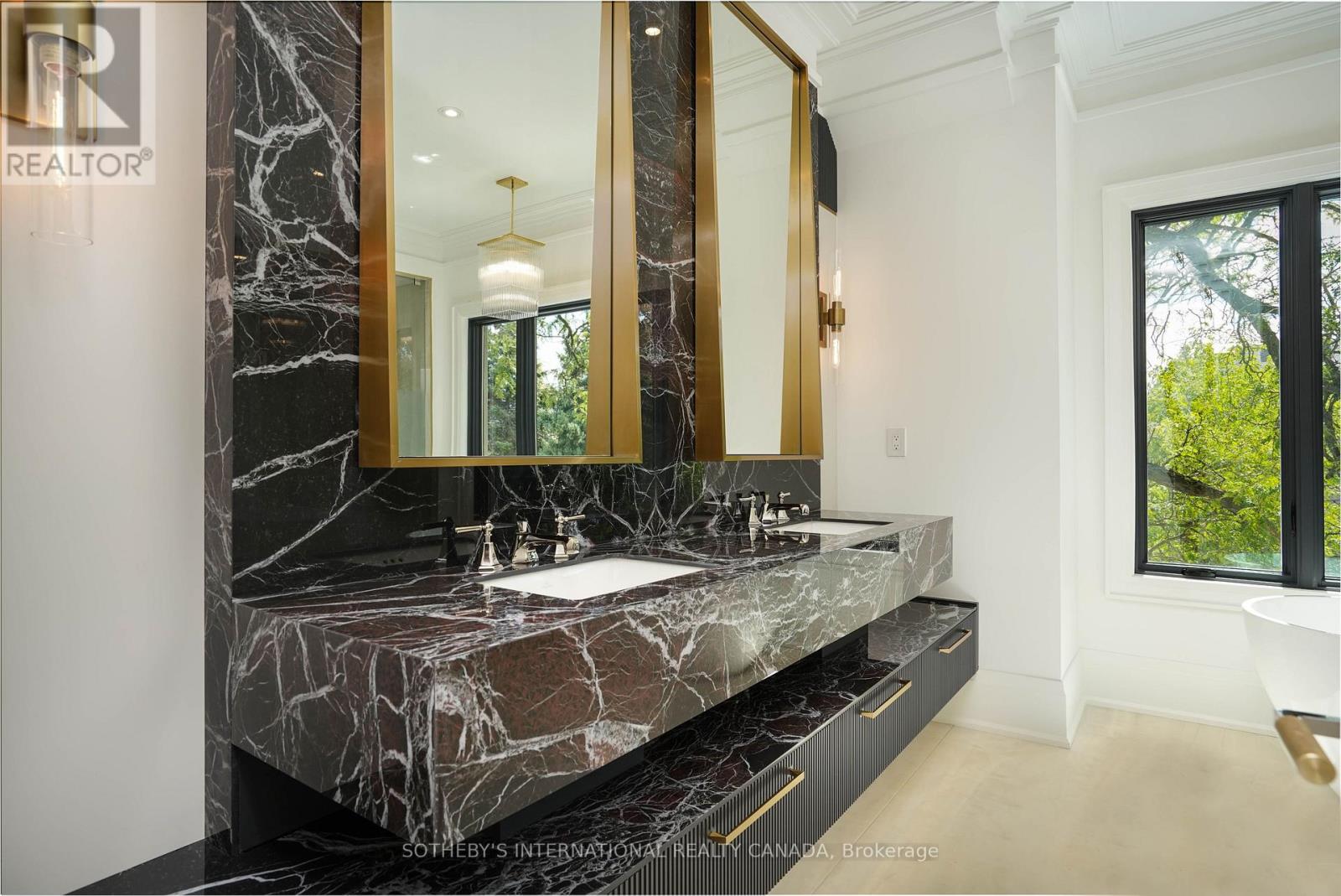 149 HIGHLAND CRESCENT - Image 30