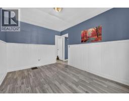 30 Northhaven Road, Welland, ON L3C1X1 Photo 10