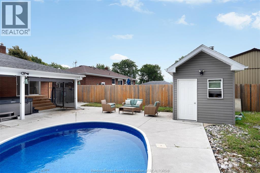 205 GOSFIELD TOWNLINE EAST - 33