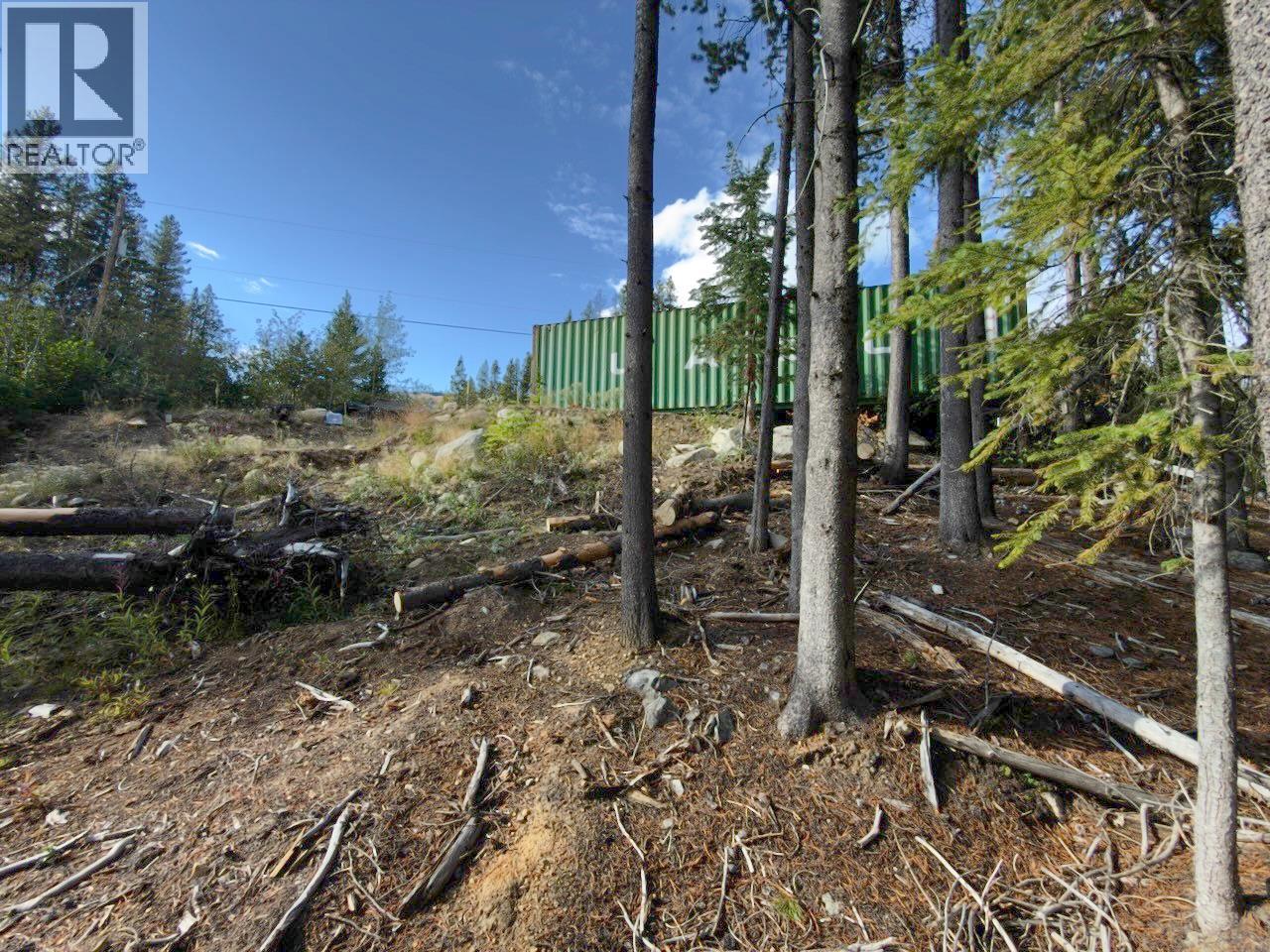 300 COUGAR Road, Oliver