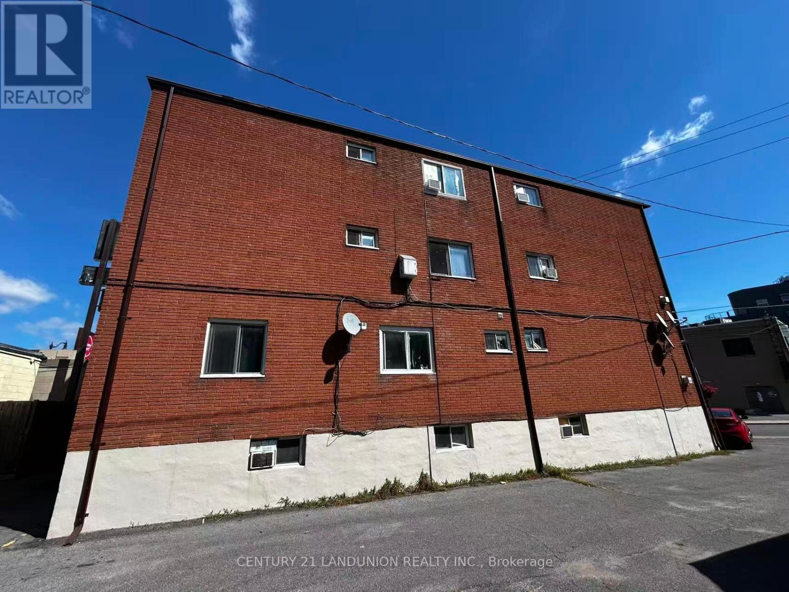 442 MACDONNELL STREET, Kingston (Central City East) — photo 3