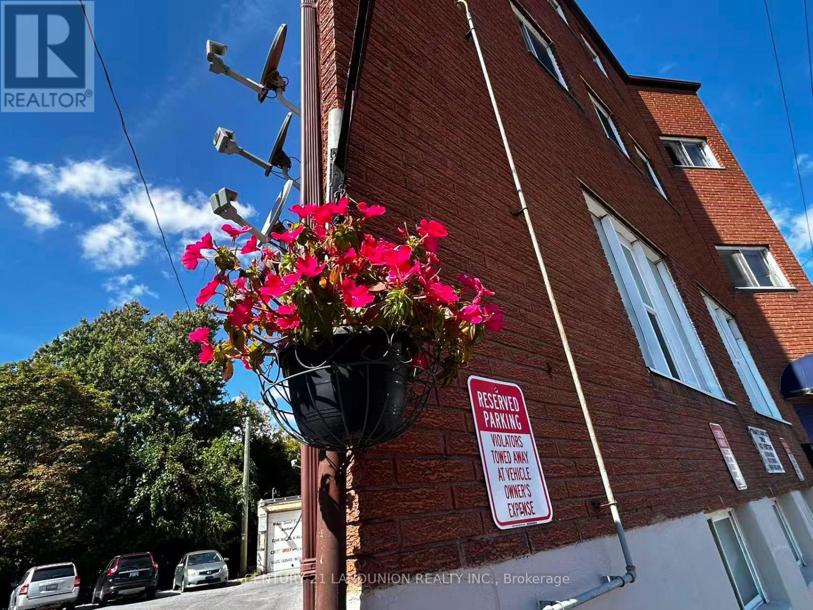 442 MACDONNELL STREET, Kingston (Central City East) — photo 7