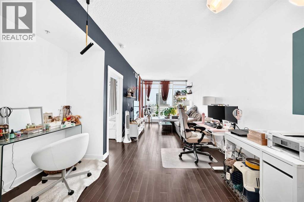 #1504 788 12 Avenue SW - 15
