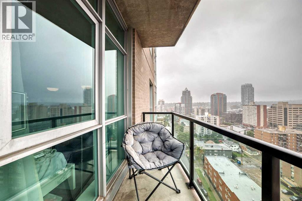 #1504 788 12 Avenue SW - 17