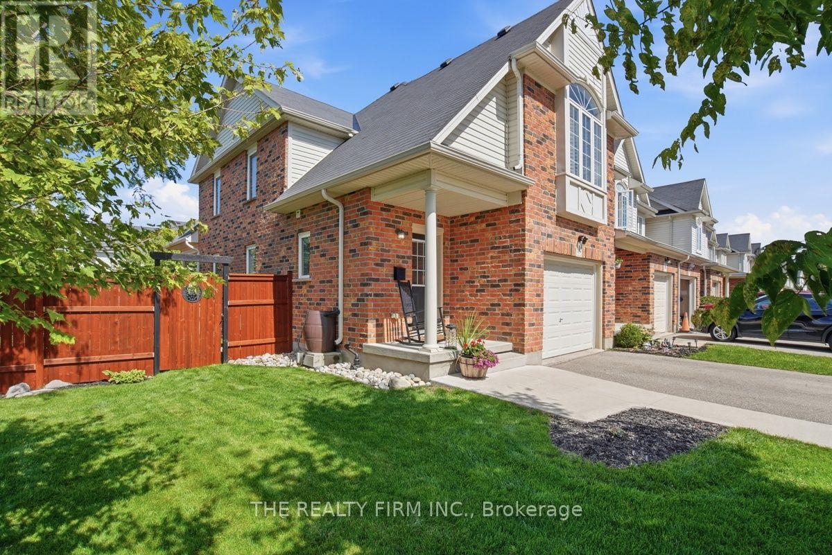 914 SILVERFOX CRESCENT, London North (North S) — photo 2