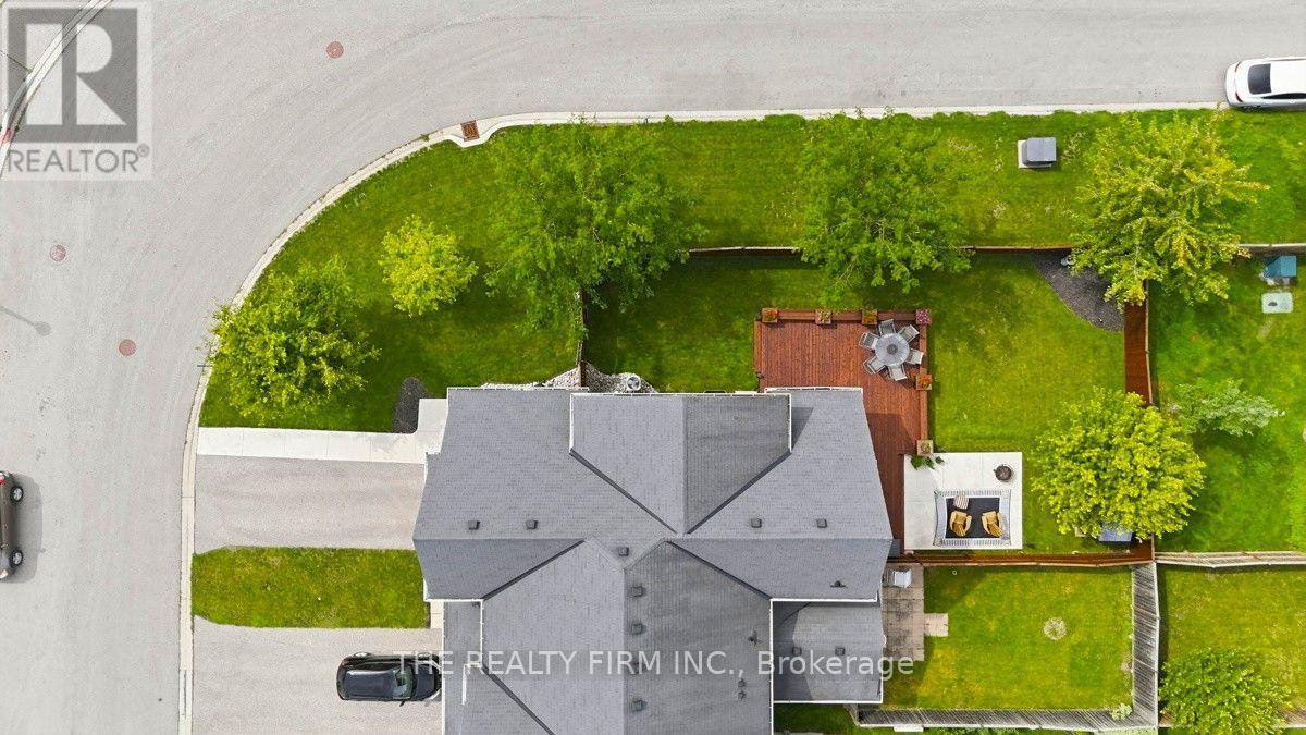 914 SILVERFOX CRESCENT - Image 36