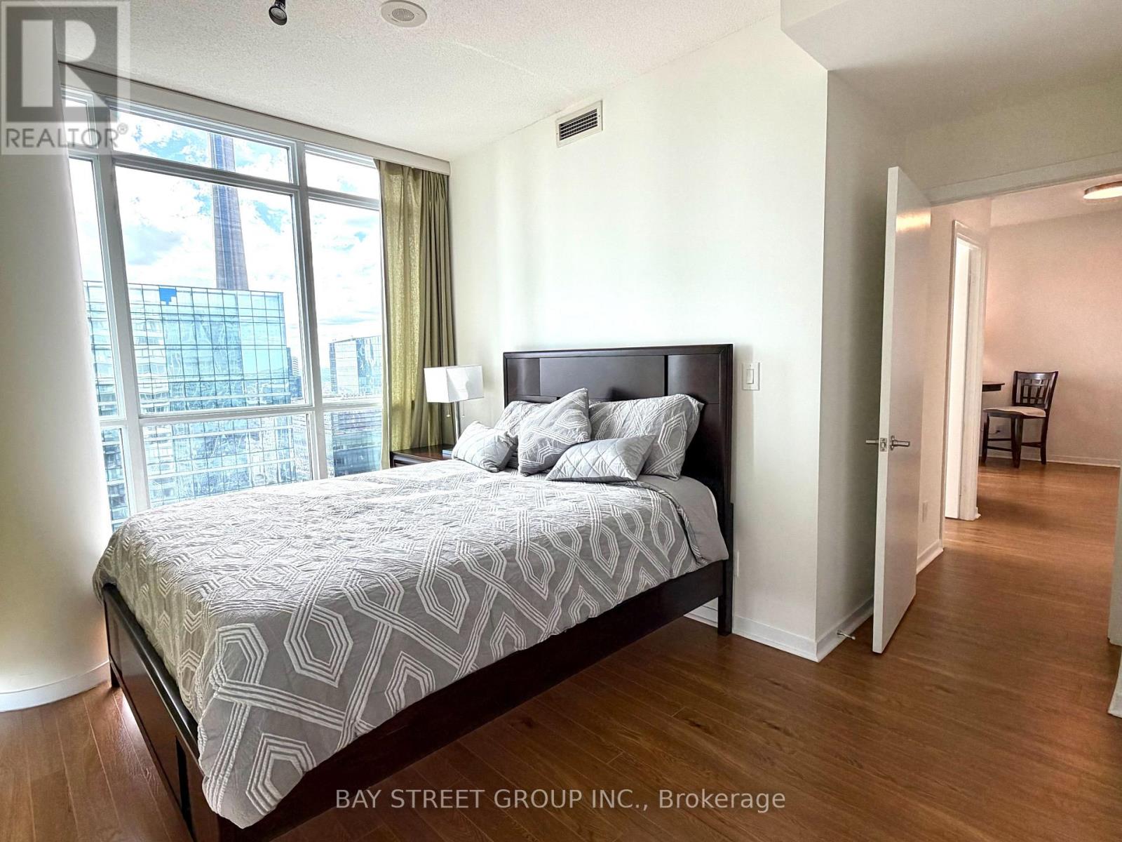 #4602 65 BREMNER BOULEVARD - Image 11