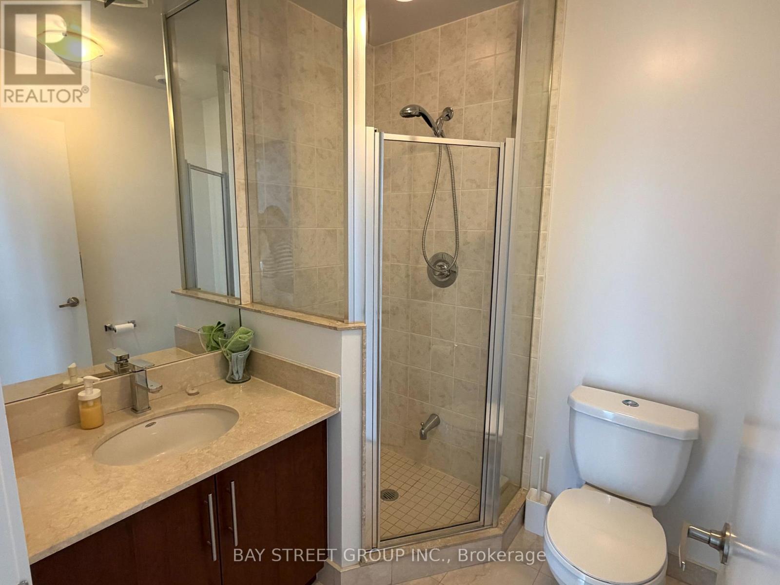 #4602 65 BREMNER BOULEVARD - 14