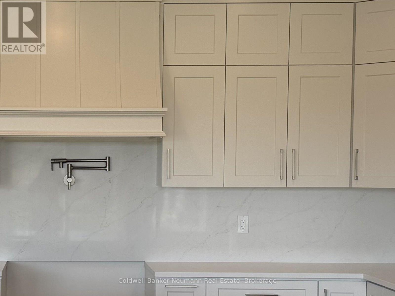 18 DRISCOLL STREET, Centre Wellington (Elora/Salem) — photo 3