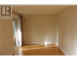 #18-bsmnt - 8 Townwood Drive, Richmond Hill, ON L4E4Y9 Photo 7