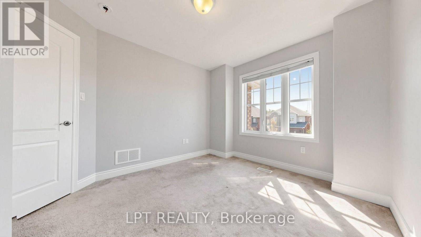 2981 ANNALYSSE DRIVE - Image 26