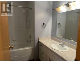 Living room - 605 2a Avenue Sw, Slave Lake, AB T0G2A4 Photo 7