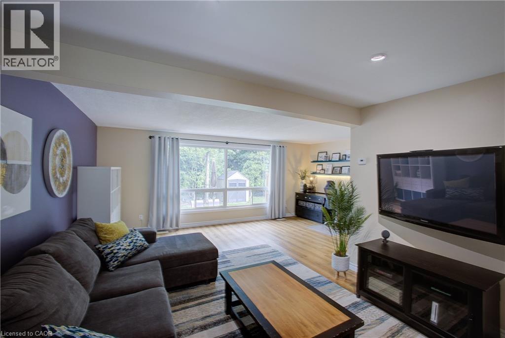 426A DUNVEGAN Drive - Image 12
