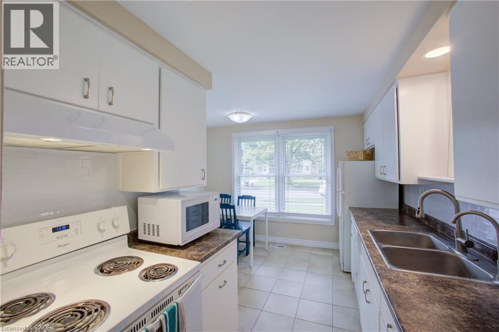 426A DUNVEGAN Drive - Image 13
