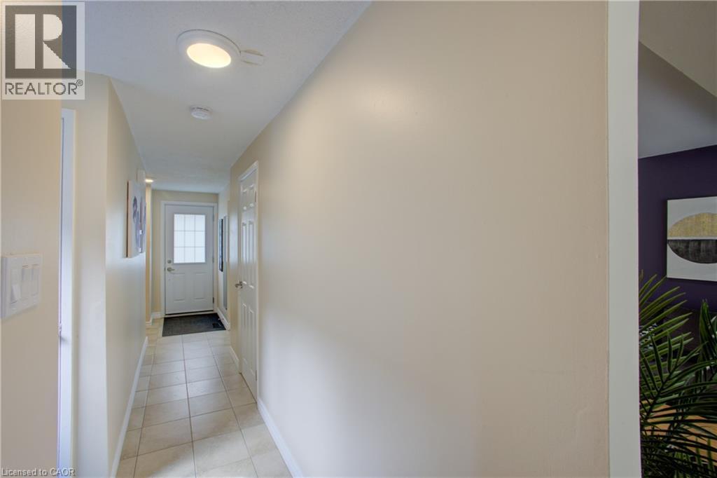 426A DUNVEGAN Drive - Image 6