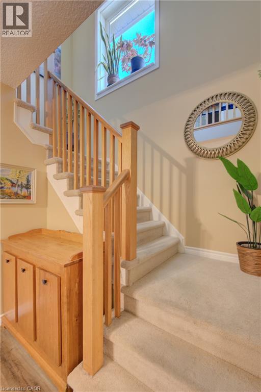 489 LEANDER Place - Image 20
