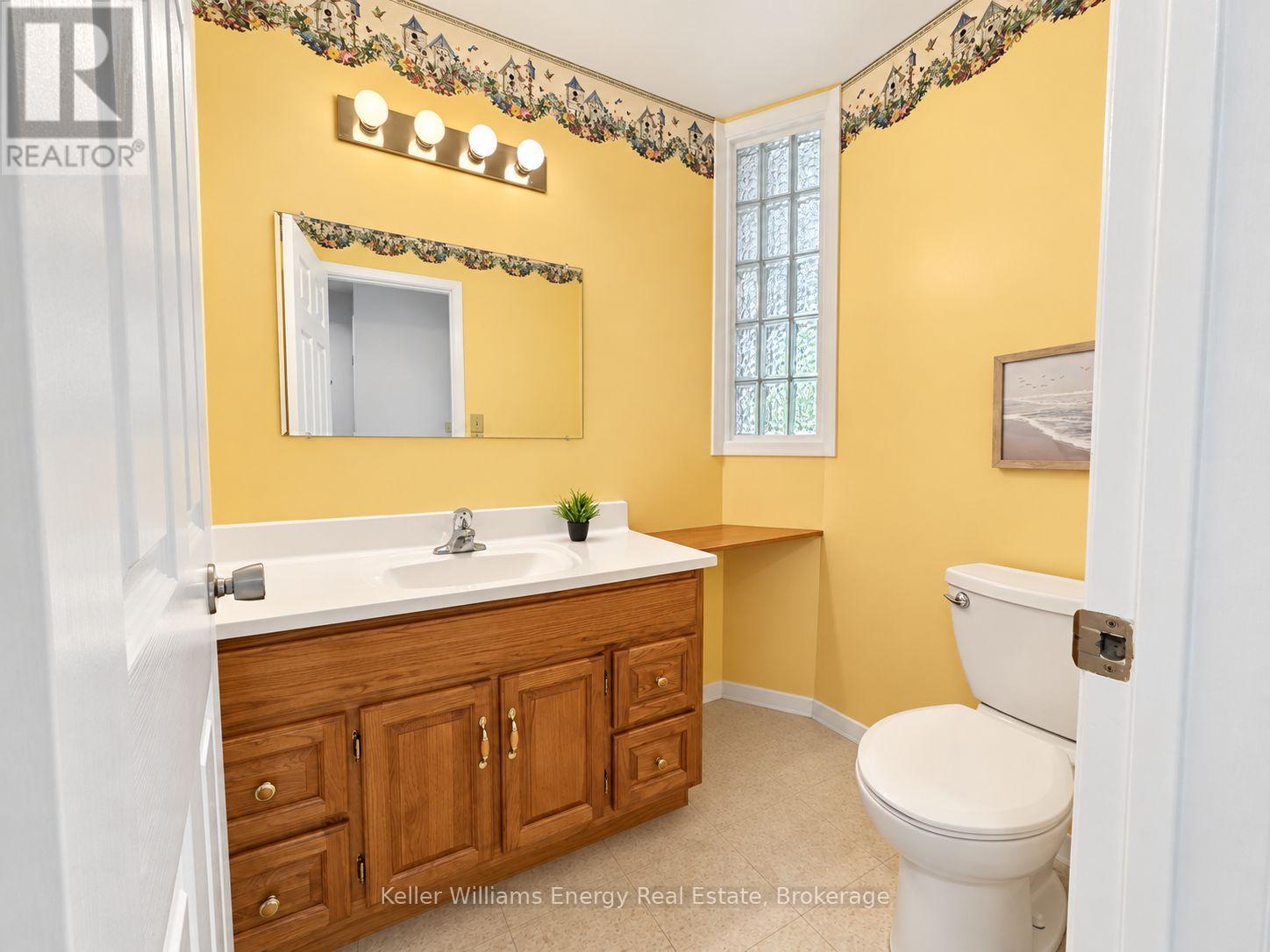 1443 ELIZABETH STREET - Image 18