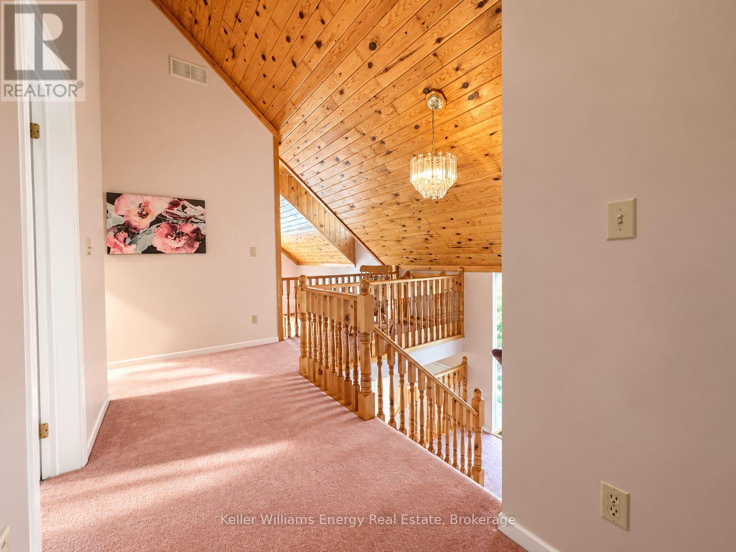 1443 ELIZABETH STREET - Image 20