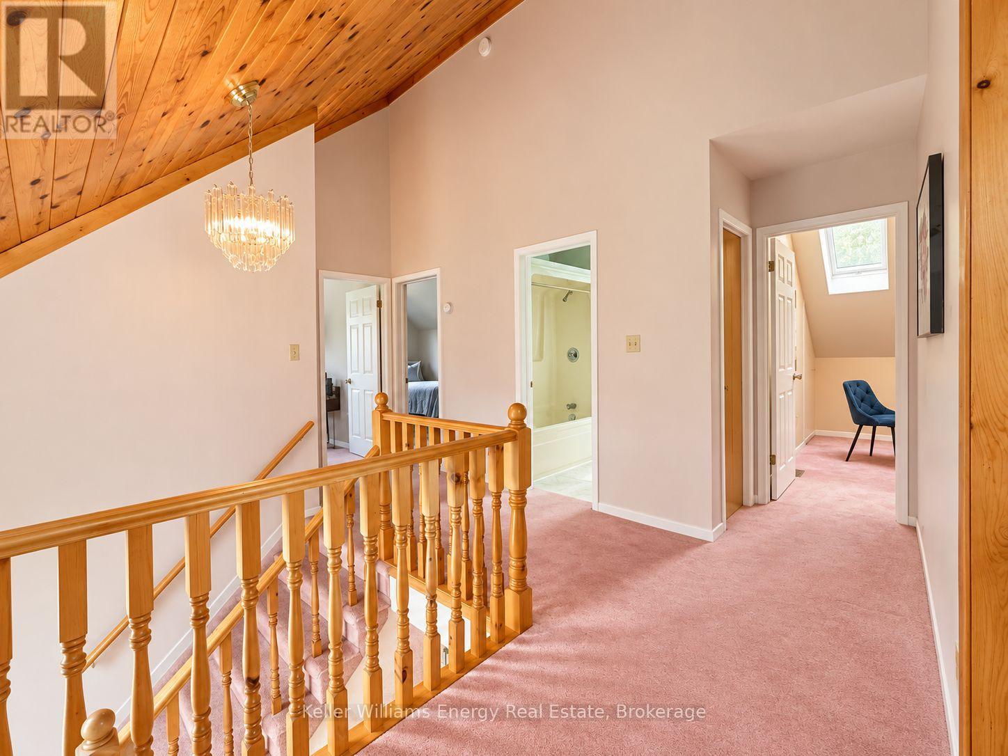 1443 ELIZABETH STREET - Image 22